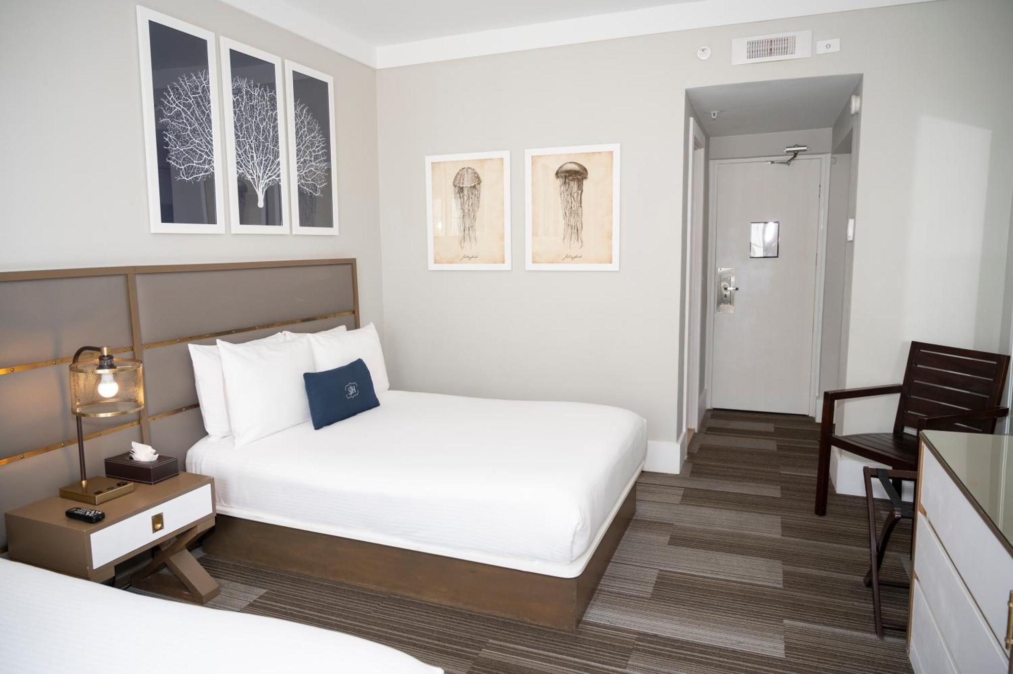 Quarto Superior com Cama King-size