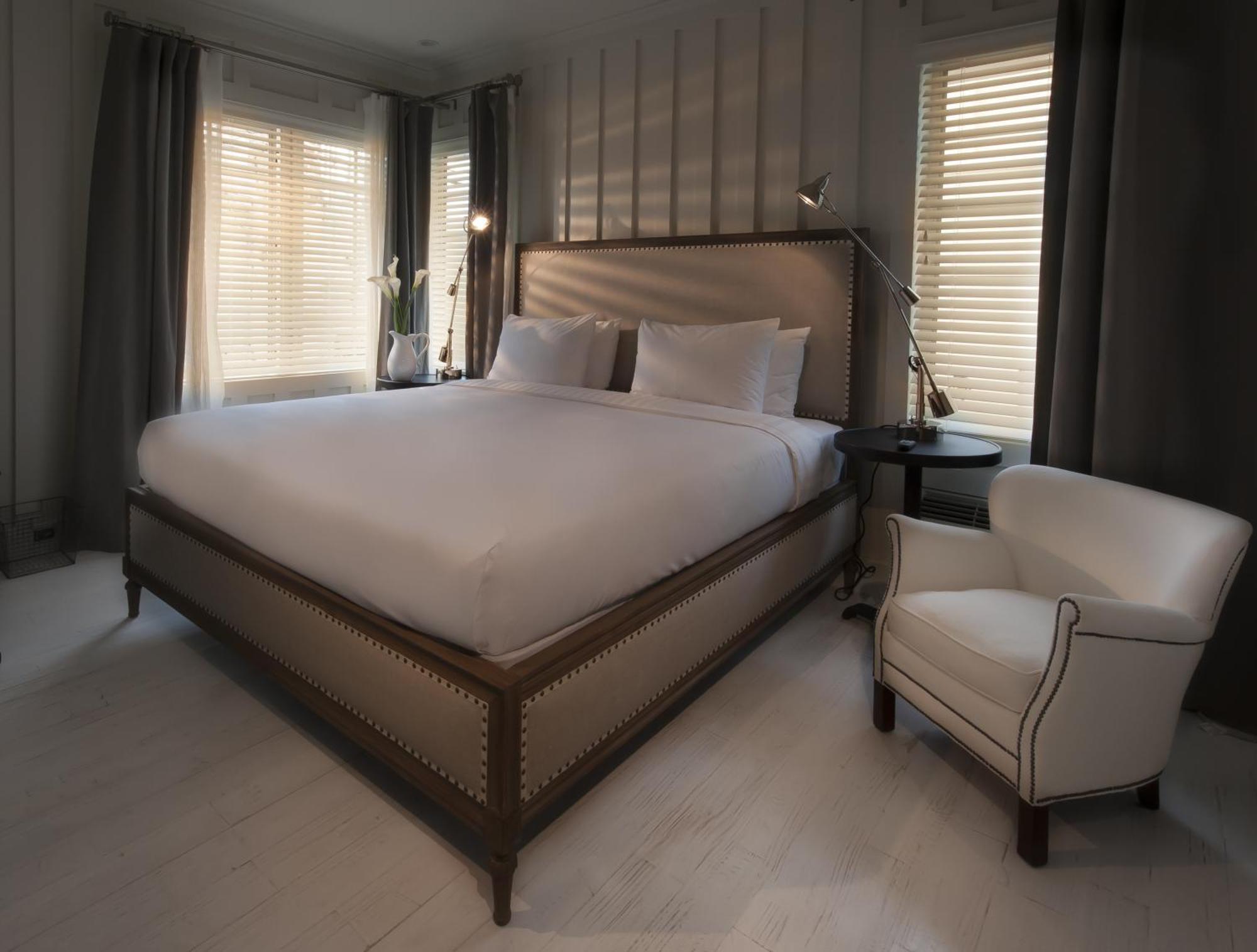 Queen Room No Resort Fee,1276330942:JPEG