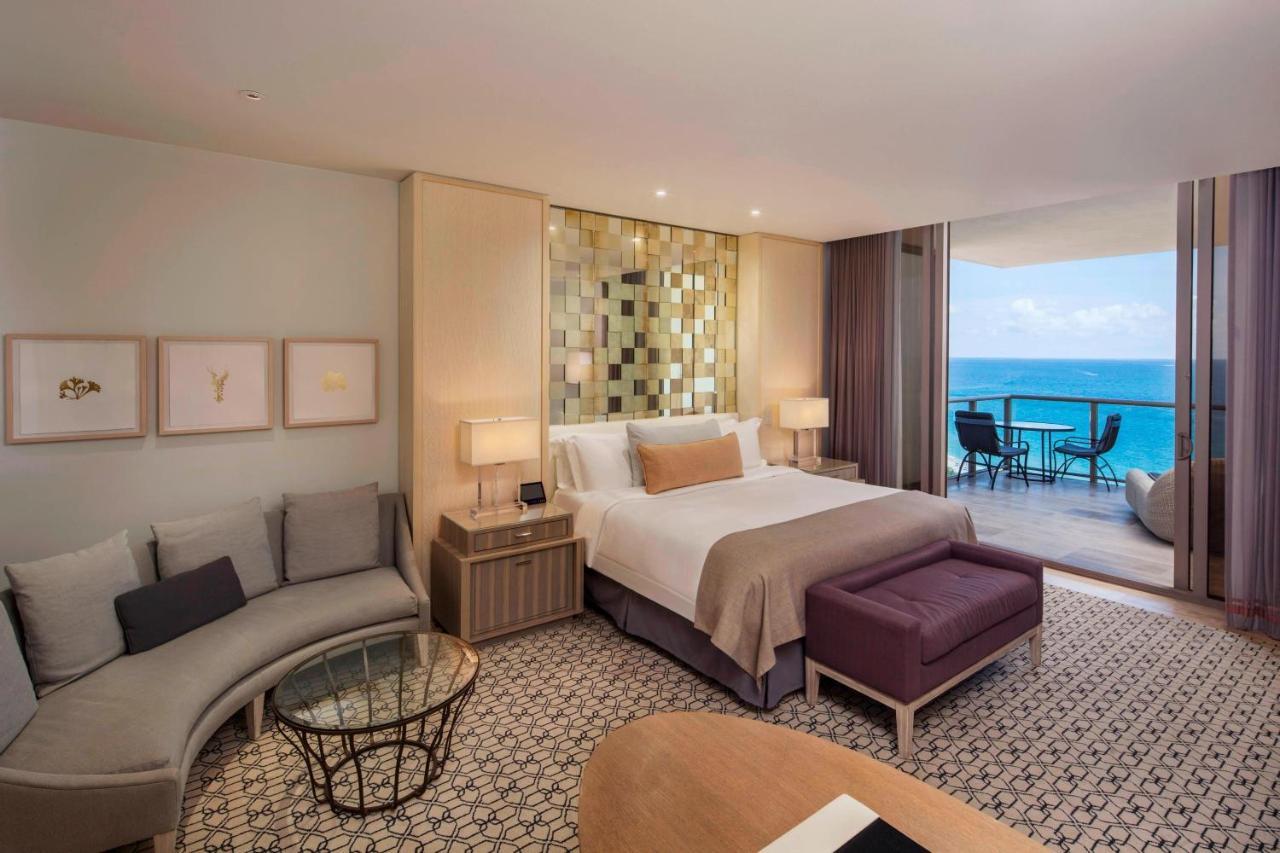 Grand Luxe King Guest room 1 King Oceanfront,925890565:JPEG