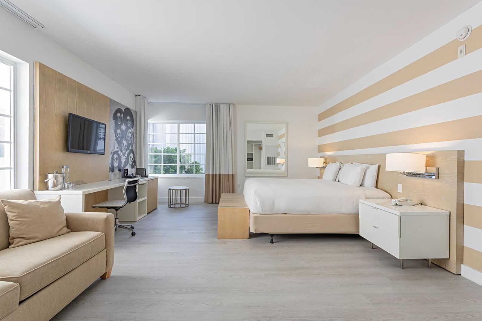 Deluxe with Sofa Bed,1758566462:JPEG