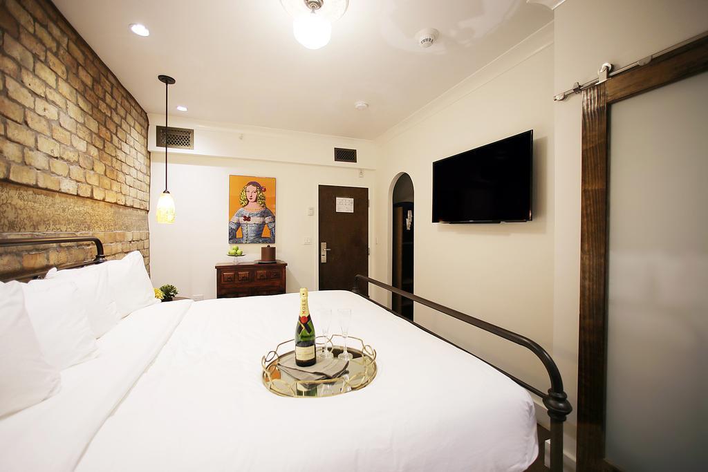 Quarto Clássico com Cama King-size