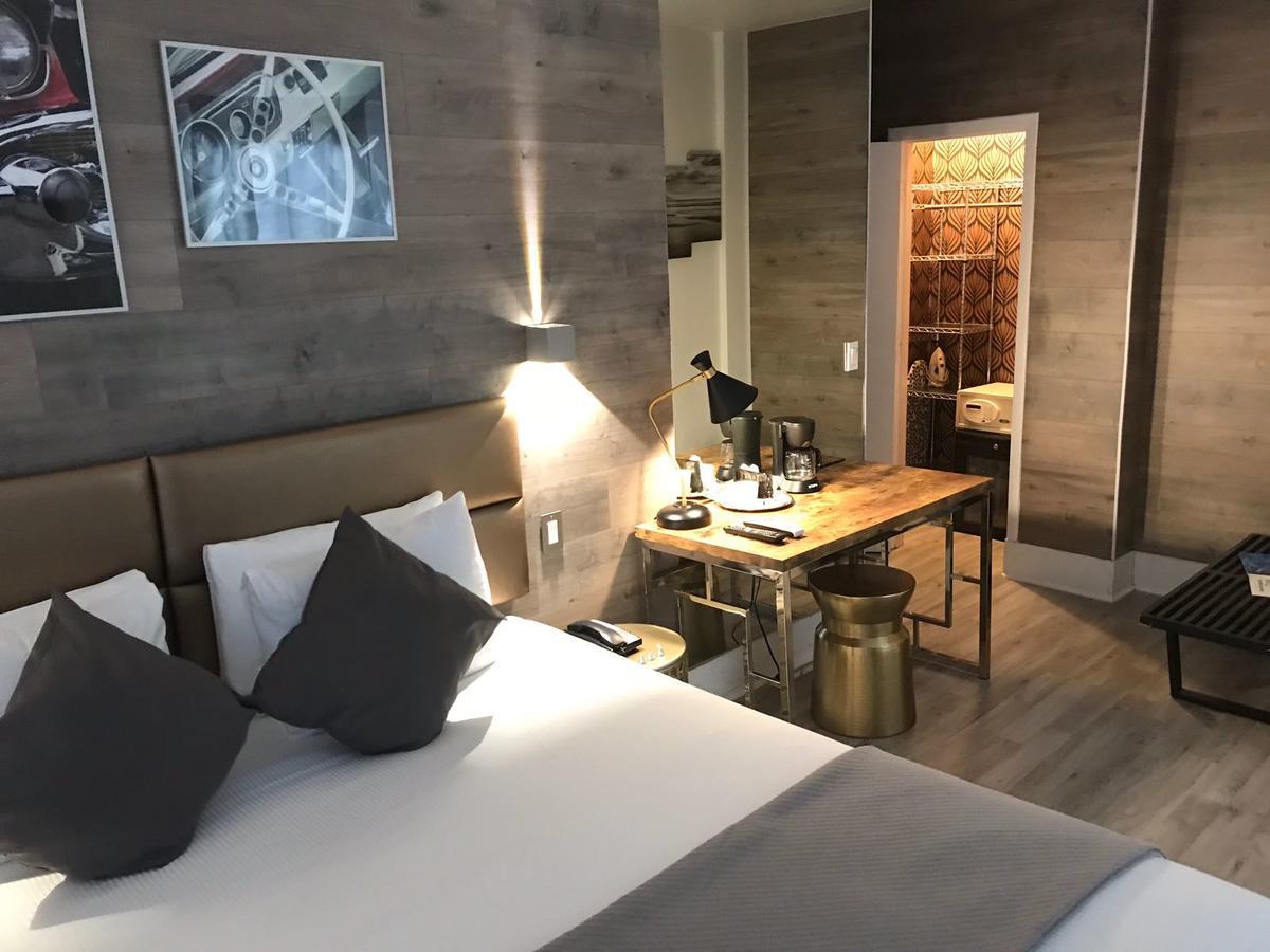 Quarto com Cama King-size